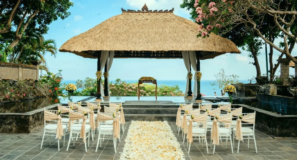 ayana bali bale kencana