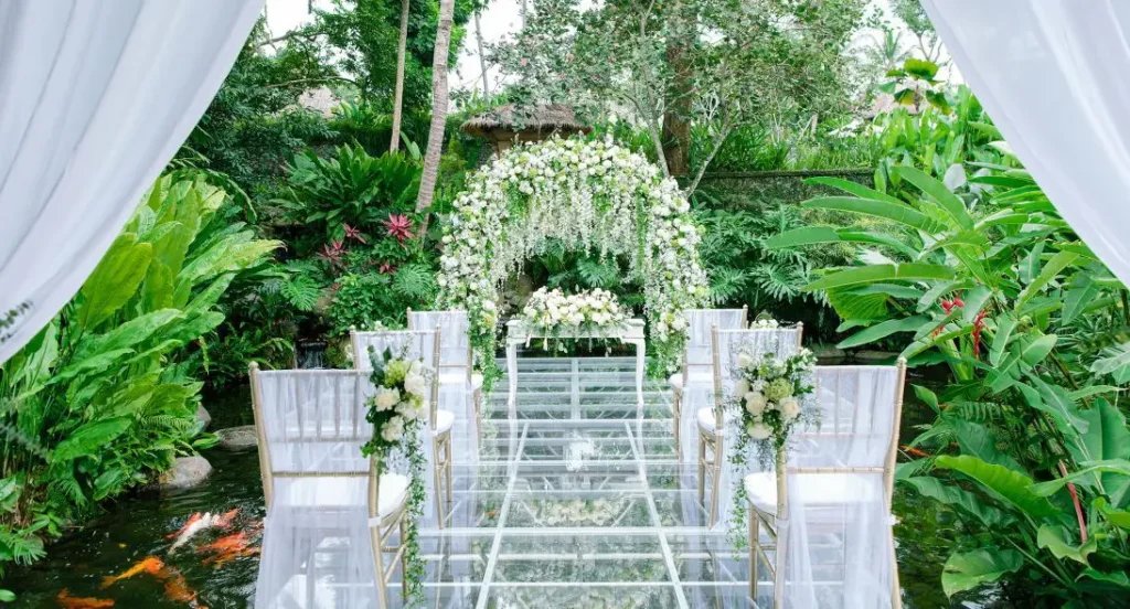 como uma ubud kemiri restaurant wedding