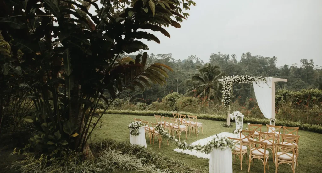 padma resort ubud pool lawn
